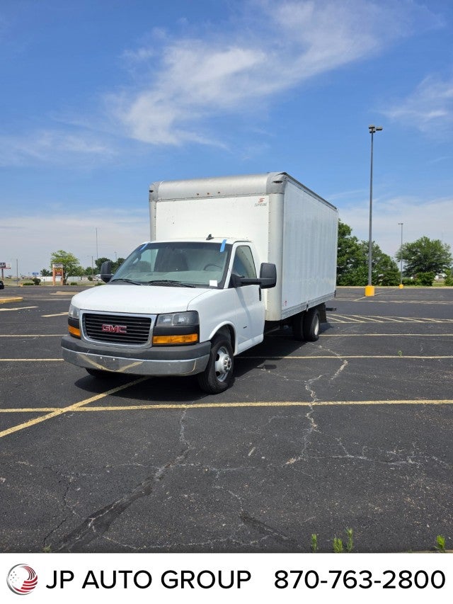 2020 GMC Savana Commercial Cutaway